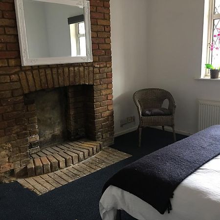 Lotus LodgeWestcliff-on-Sea エクステリア 写真