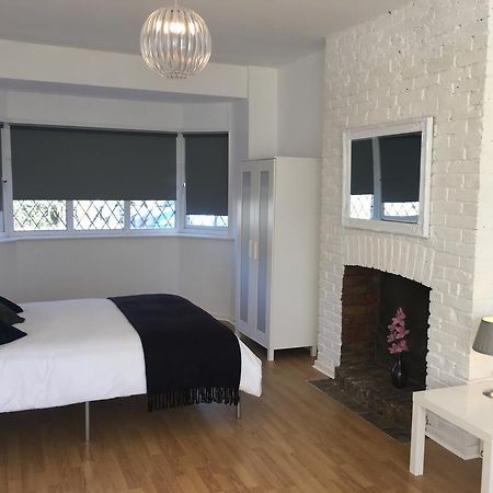 Lotus LodgeWestcliff-on-Sea エクステリア 写真