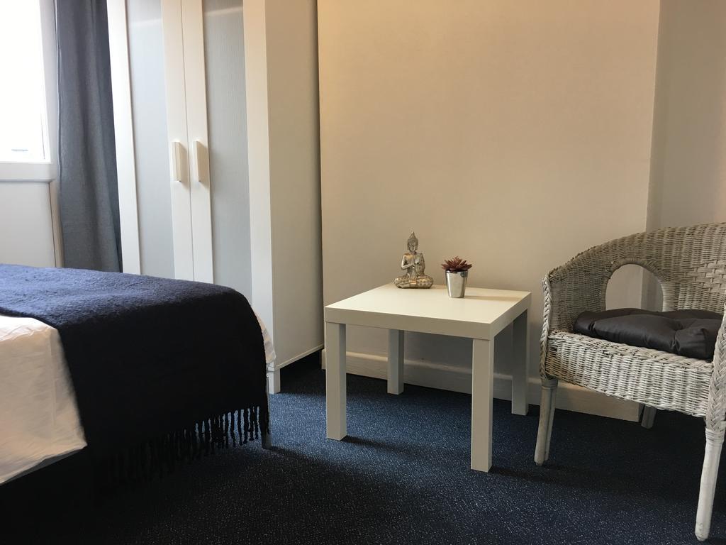 Lotus LodgeWestcliff-on-Sea エクステリア 写真
